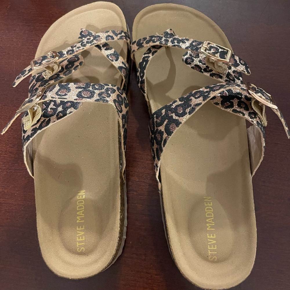 Steve Madden Sandals. Leopard. Size 5. NWOT.